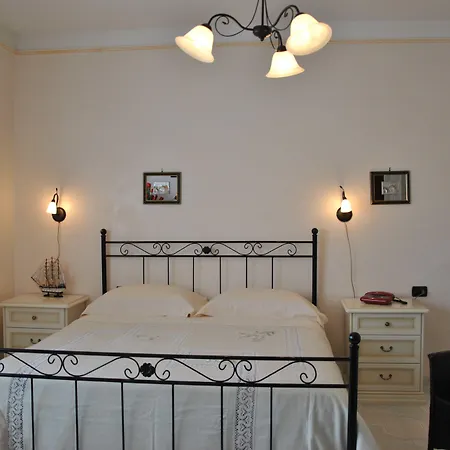 Mediterraneo Hotel
