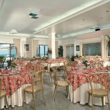 Mediterraneo Hotel