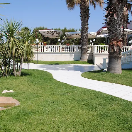 Mediterraneo Hotel 3*