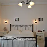 Mediterraneo فندق