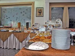 Hotell Mediterraneo 3*