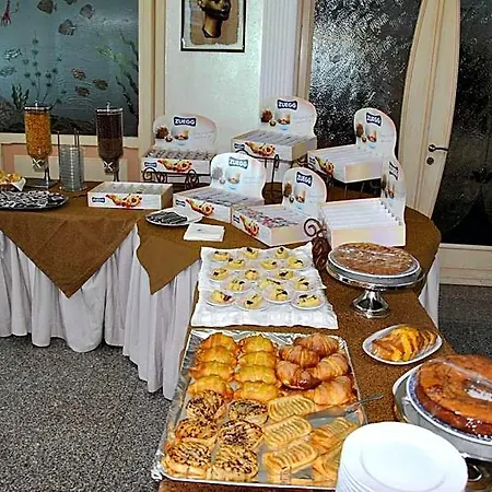 Mediterraneo Hotel